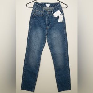 Good American Good Classic High Rise Raw Hem Jeans in Blue940 - Size 00 / 24 NWT